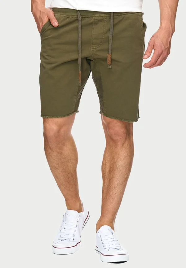 CARVER - Jeans Shorts - grren