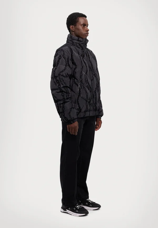 CHAINS FLOCK  - Bomberjacke - black