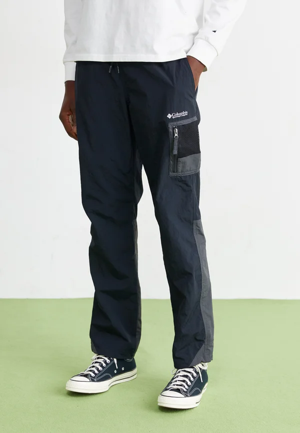 CHALLENGER™ PANT - Jogginghose - black/shark