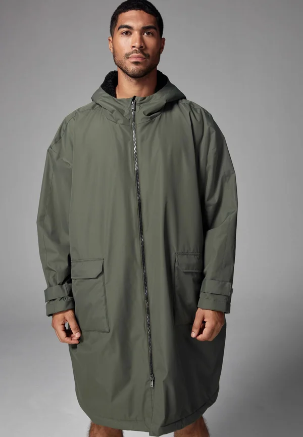 CHANGING STANDARD - Parka - khaki green