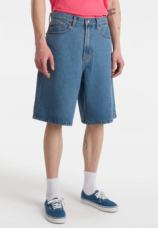 CHECK-5 - Jeans Shorts - stonewash blue