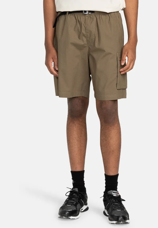 CHILLIN TRAVEL DE MARCHE  - Shorts - brown