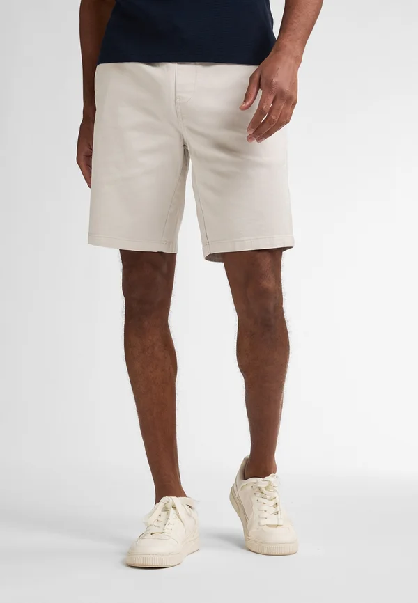 CHINO PARROT - Shorts - seashell