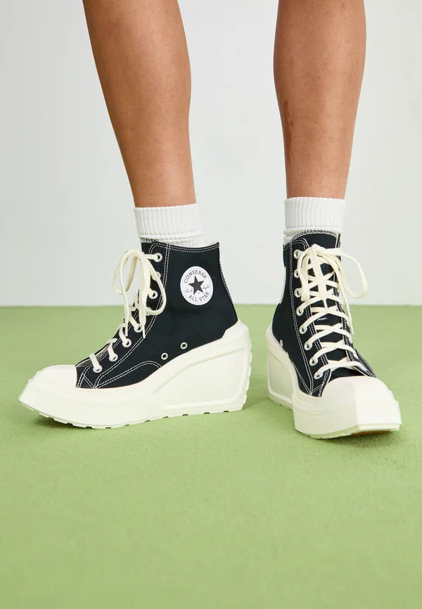 CHUCK 70 DE LUXE WEDGE - Sneaker high - black/egret