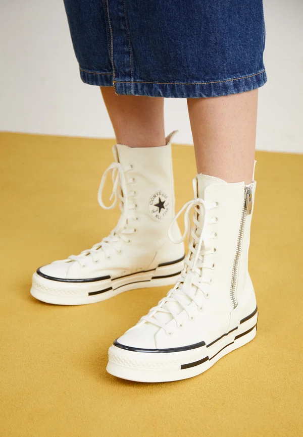 CHUCK 70 PLUS XHI - Sneaker high - egret/black