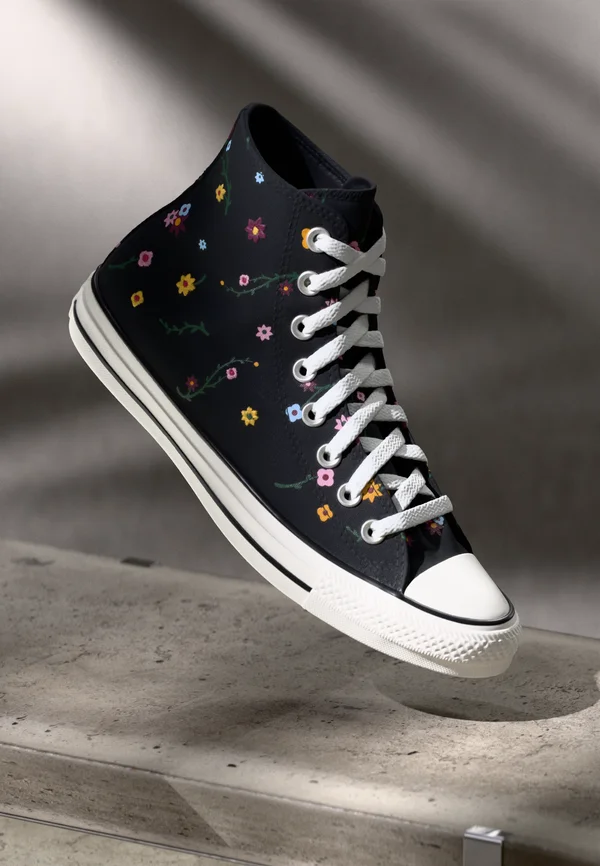 CHUCK TAYLOR ALL STAR FLORAL - Sneaker high - black/frozen acai/branch out