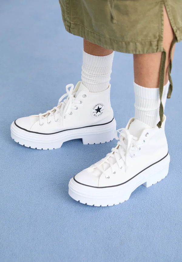 CHUCK TAYLOR ALL STAR LUGGED HEEL PLATFORM - Sneaker high - white/black/egret