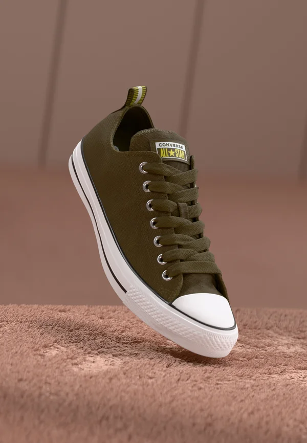 CHUCK TAYLOR ALL STAR UNISEX - Sneaker low - surplus olive/moss sauce/white