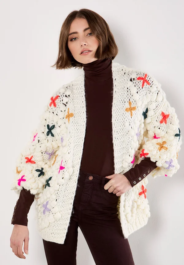 CHUNKY 3D FLOWER - Strickjacke - cream