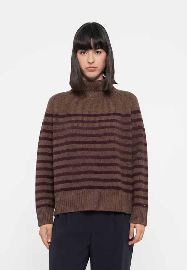 CHUNKY CASH MOCK - Strickpullover - brown/rouge