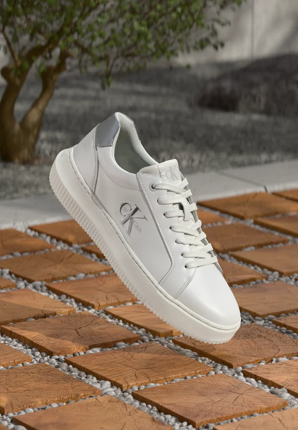 CHUNKY CUPSOLE - Sneaker low - bright white/silver