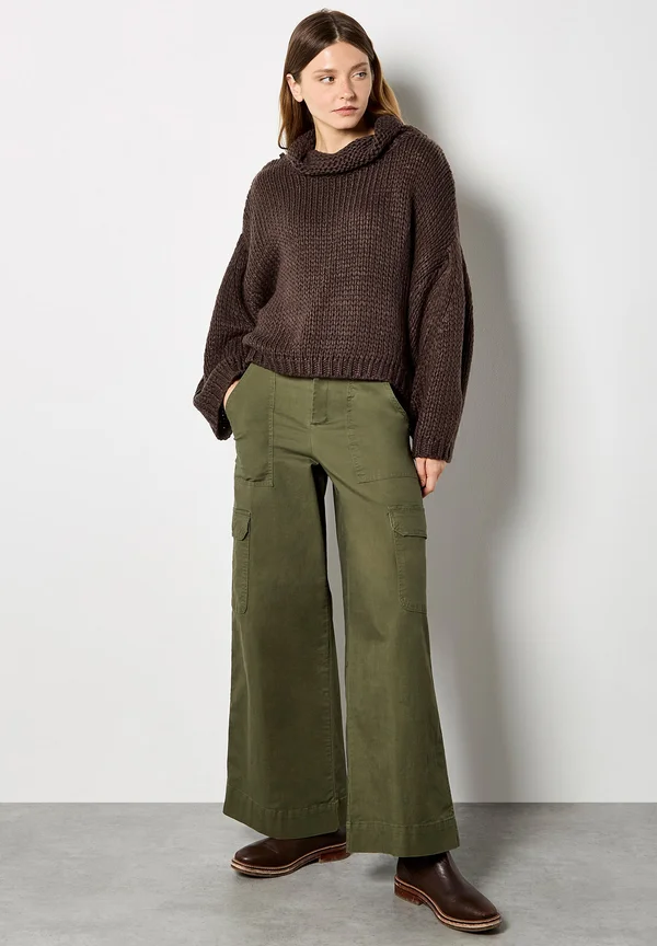 CHUNKY ROLL NECK - Strickpullover - brown