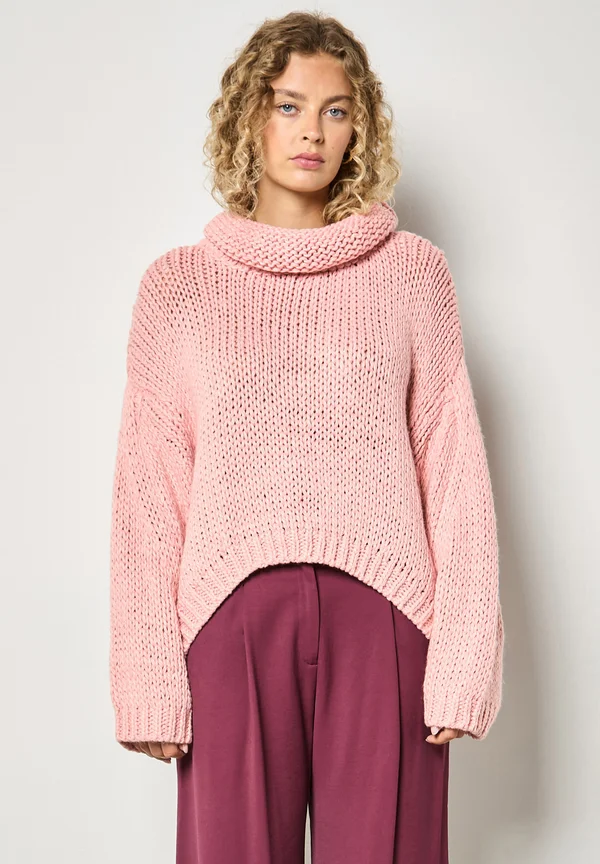 CHUNKY ROLL NECK - Strickpullover - pink