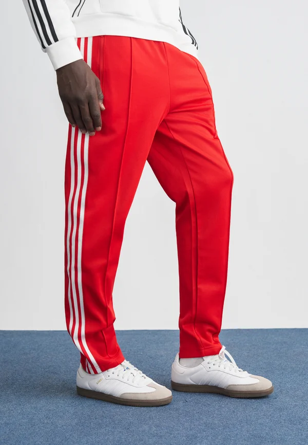 CLASSIC - Jogginghose - better scarlet