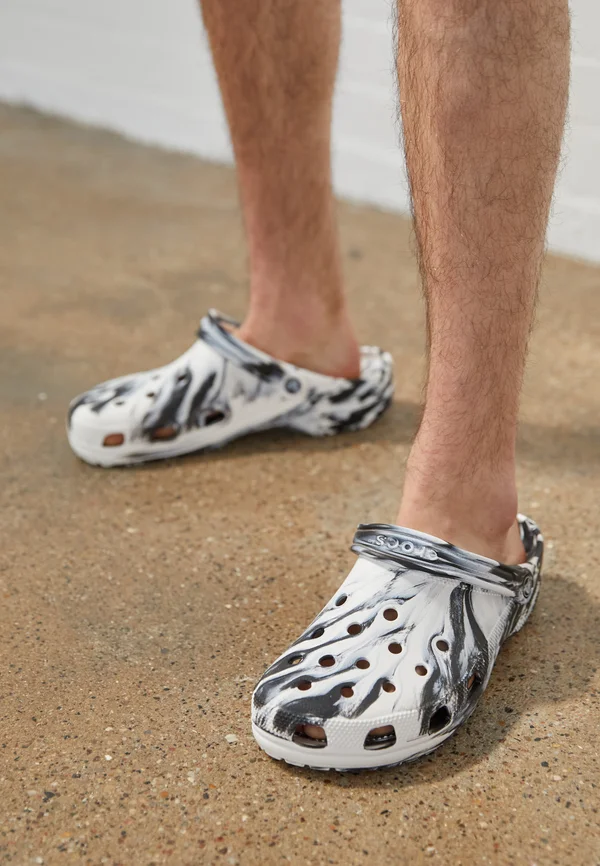 CLASSIC MARBLED UNISEX - Badesandale - white/black