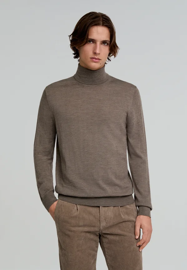 CLASSIC ROLL NECK - Strickpullover - taupe