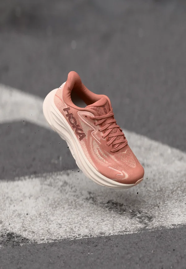 CLIFTON 10 - Laufschuh Straße - blush/rose latte