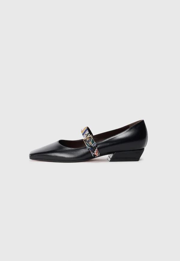 CLOE - Slipper - black
