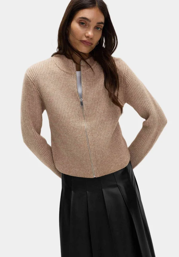 CLOUD-TEXTURED - Strickjacke - hazelnut