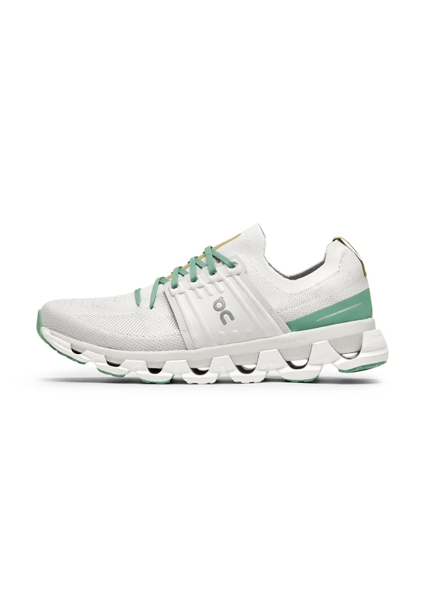 CLOUDSWIFT 3 - Laufschuh Straße - white   green