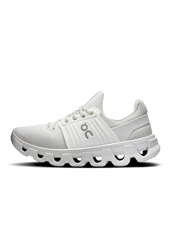 CLOUDSWIFT 4 AD - Sneaker low - white   white