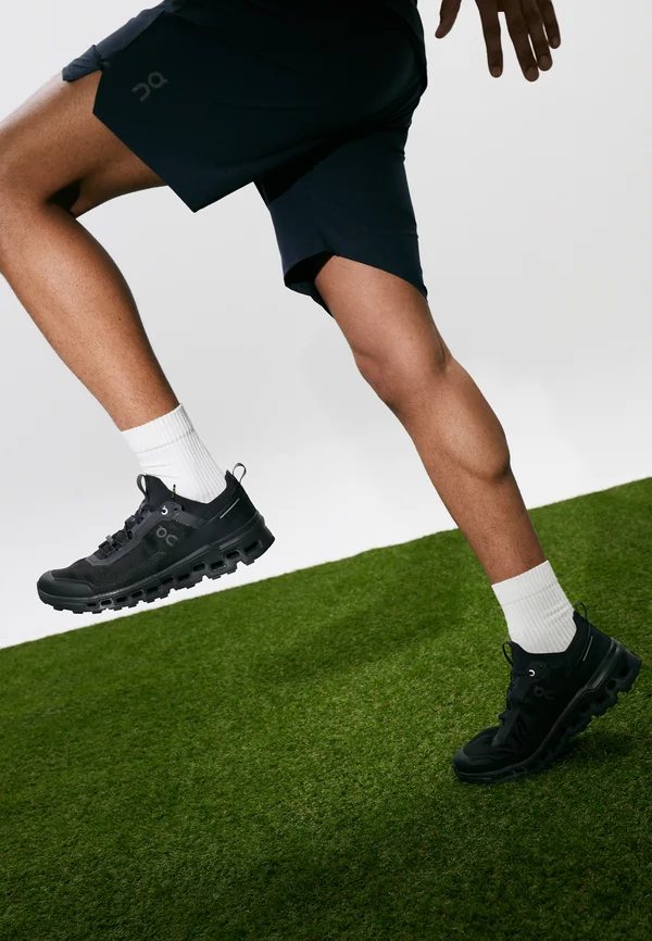 CLOUDULTRA 2 - Laufschuh Trail - all black