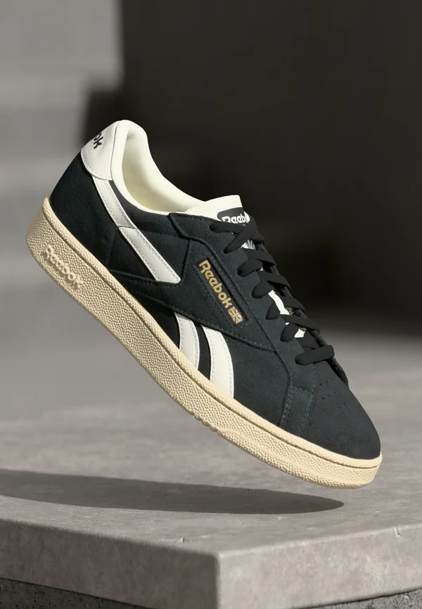 CLUB C GROUNDS UNISEX - Sneaker low - washed black/paper white/chalk