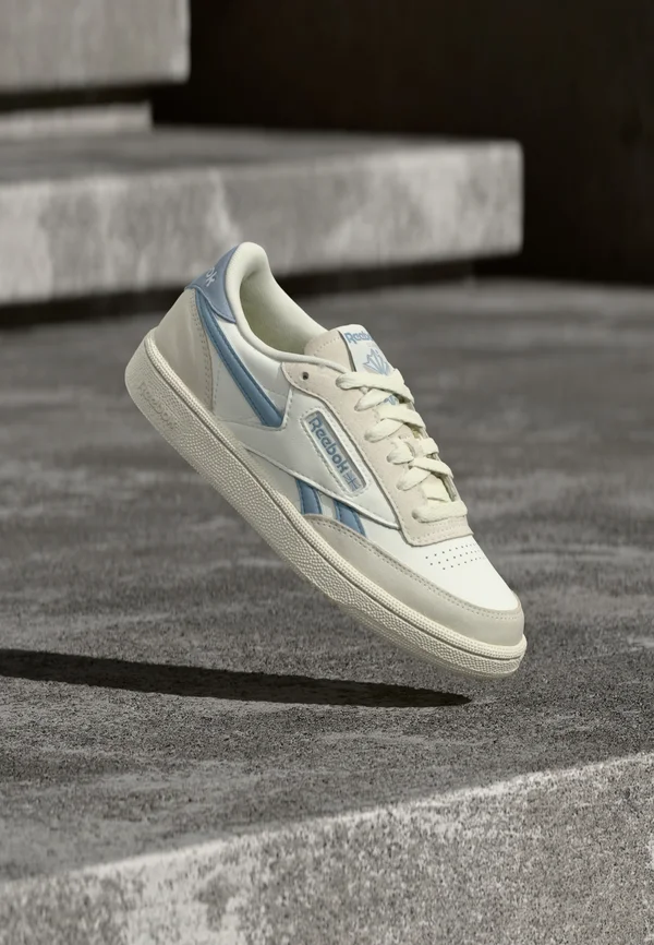 CLUB C REVENGE II - Sneaker low - chalk/leisure blue