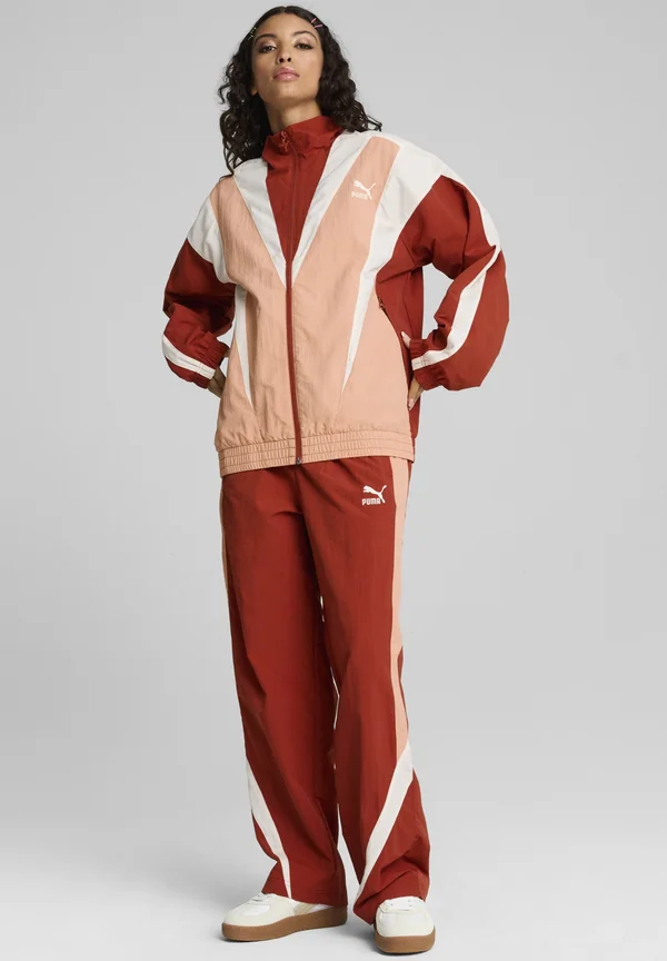 CLUB DE COURSE  - Übergangsjacke - deeva peach-mars red