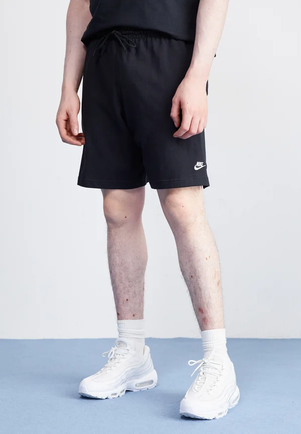 CLUB SHORT - Shorts - black