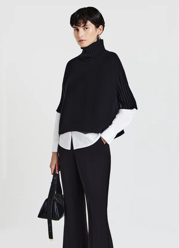 CON COLLO CRATERE E MANICHE 3/4 - Strickpullover - ultrablack
