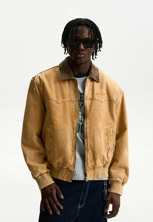 CONTRAST COLLAR  - Jeansjacke - camel