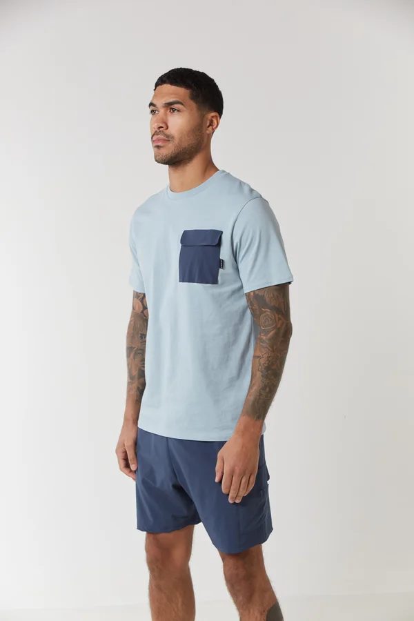 CONTRAST POCKET TWINSET - T-Shirt basic - ice blue/midnight blue