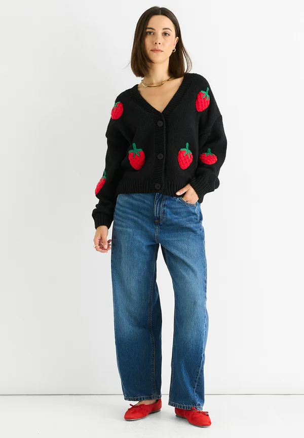 CONTRAST STRAWBERRY - Strickjacke - schwarz