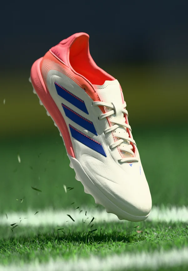 COPA PURE III LEAGUE TURF FOOTBALL BOOTS - Rasen-Fußballschuhe - off white/lucid blue/signal coral