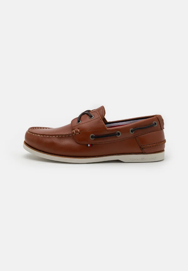 CORE - Bootsschuh - winter cognac