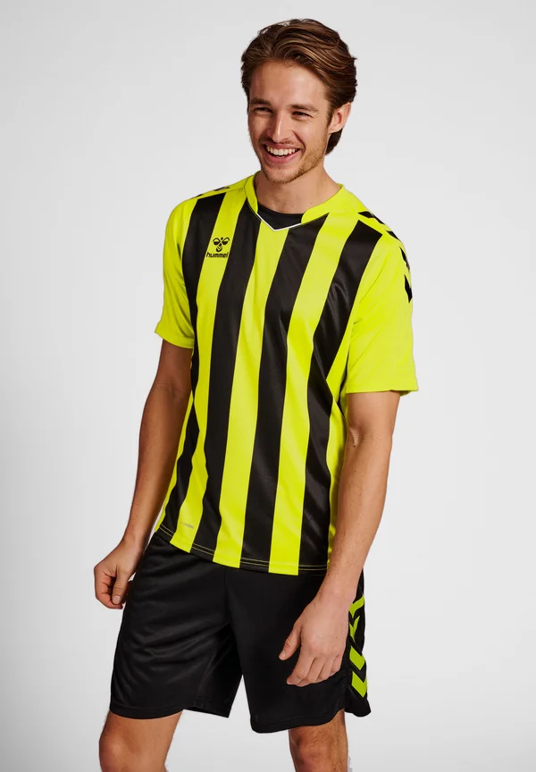 CORE XK  - T-Shirt print - lime popsicle black