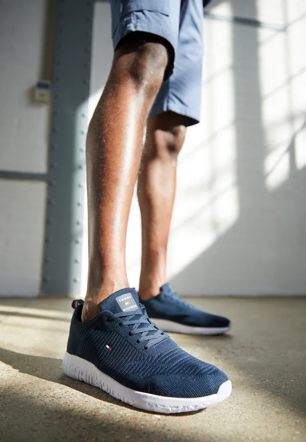 CORPORATE RUNNER - Sneaker low - blue