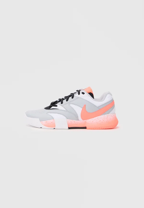 COURT LITE 4 PRM - Multicourt Tennisschuh - white/hot lava/wolf grey