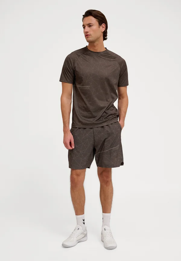 COURT POCKET - Kurze Sporthose - turkish coffee