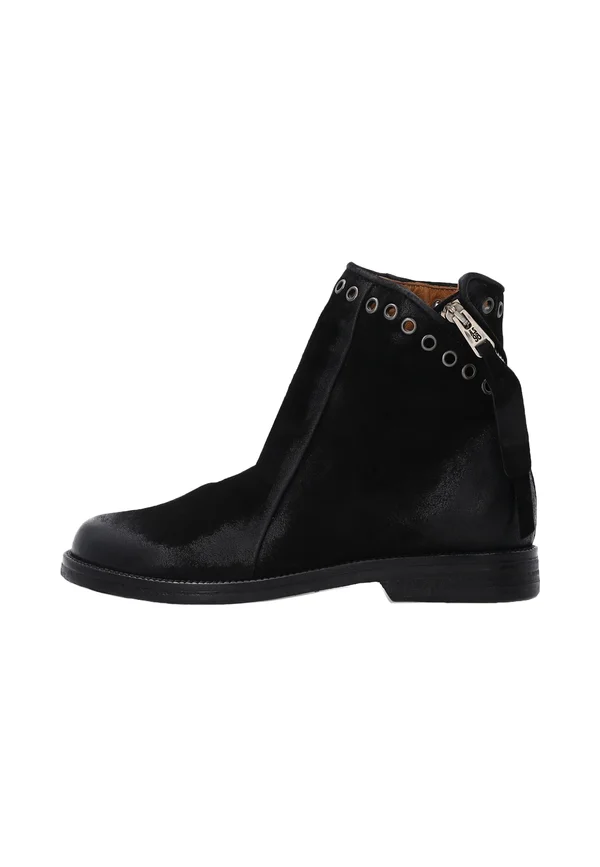Cowboy-/Bikerstiefelette - black