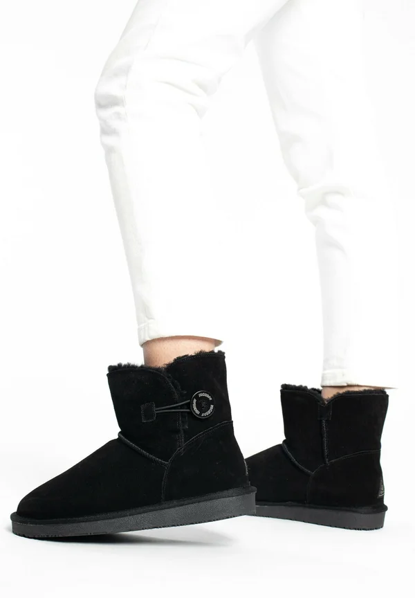 CRESTONE - Snowboot/Winterstiefel - black