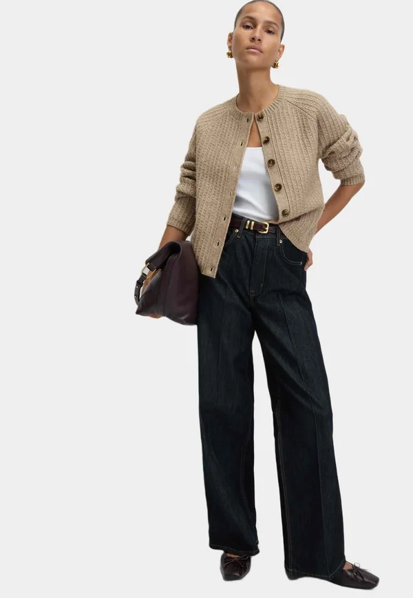 CREW NECK - Strickjacke - hazelnut