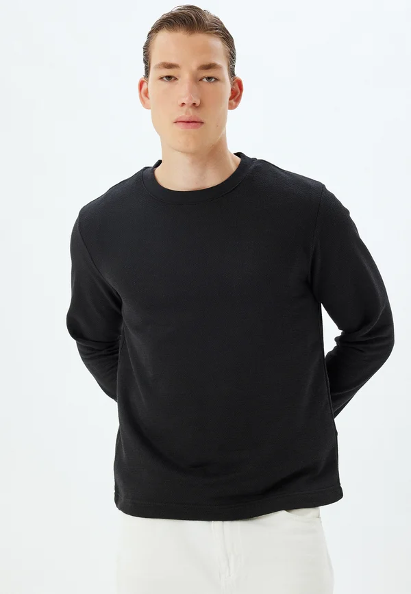 CREW NECK - Strickpullover - black
