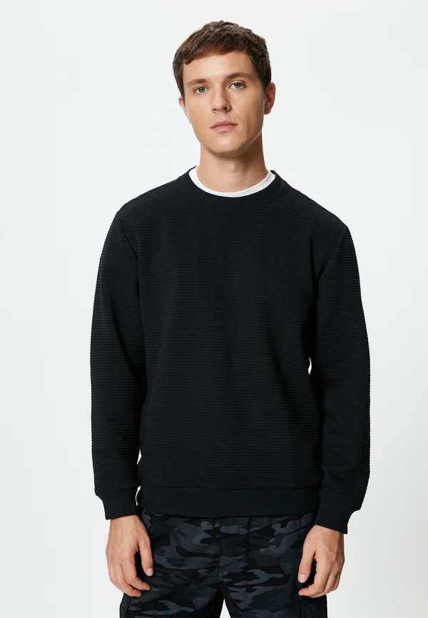 CREW NECK  - Strickpullover - black