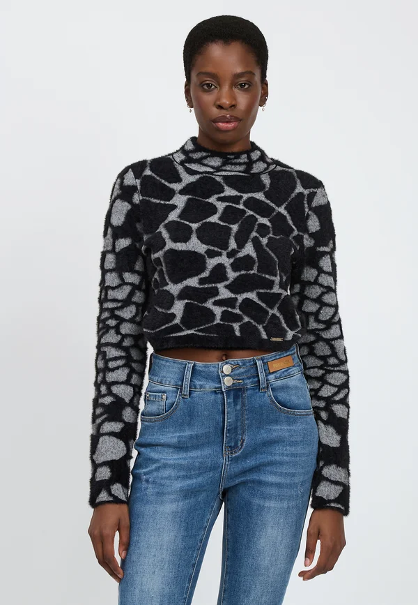 CROPPED FLUFFY  - Strickpullover - milk