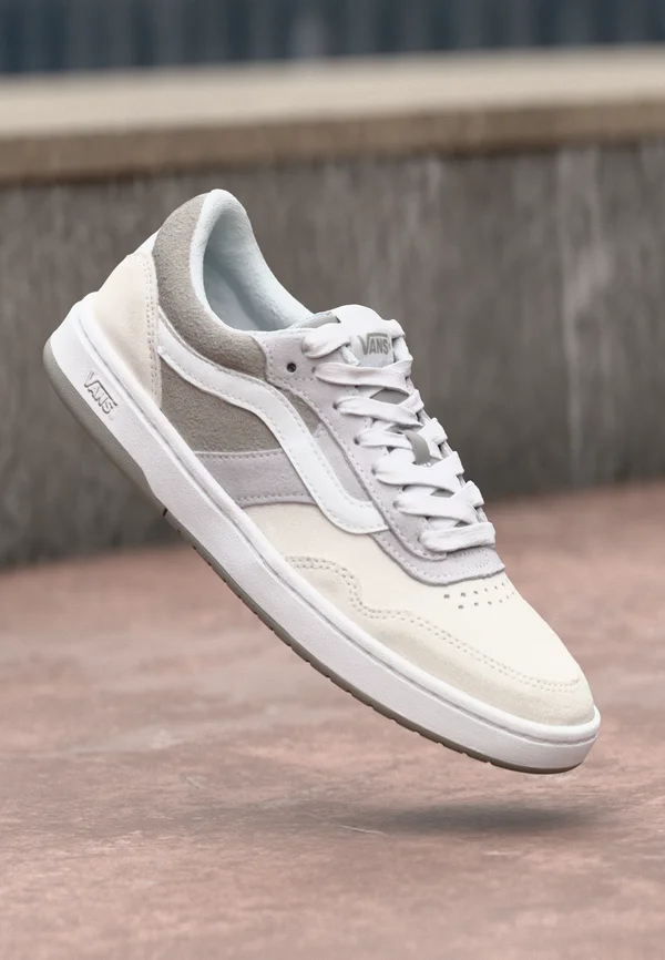 CRUZE 3.0 UNISEX - Sneaker low - gradient light gray