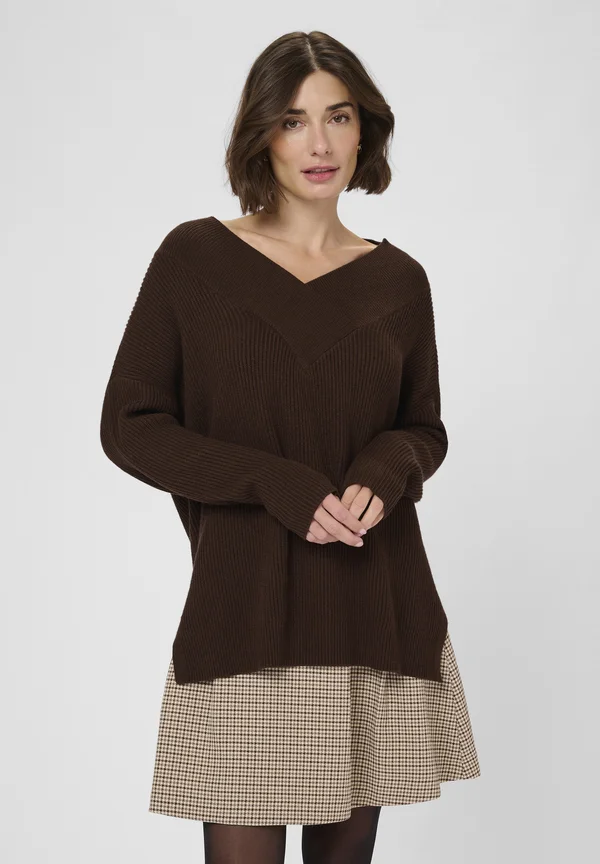 CUOLIVIA V-NECK PULLOVER - Strickpullover - coffee bean
