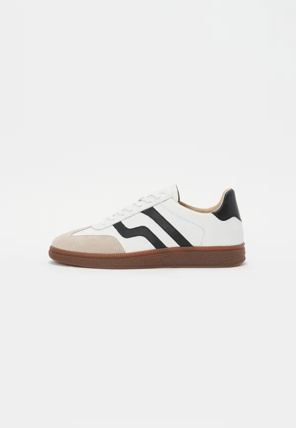CUZMO - Sneaker low - white/black