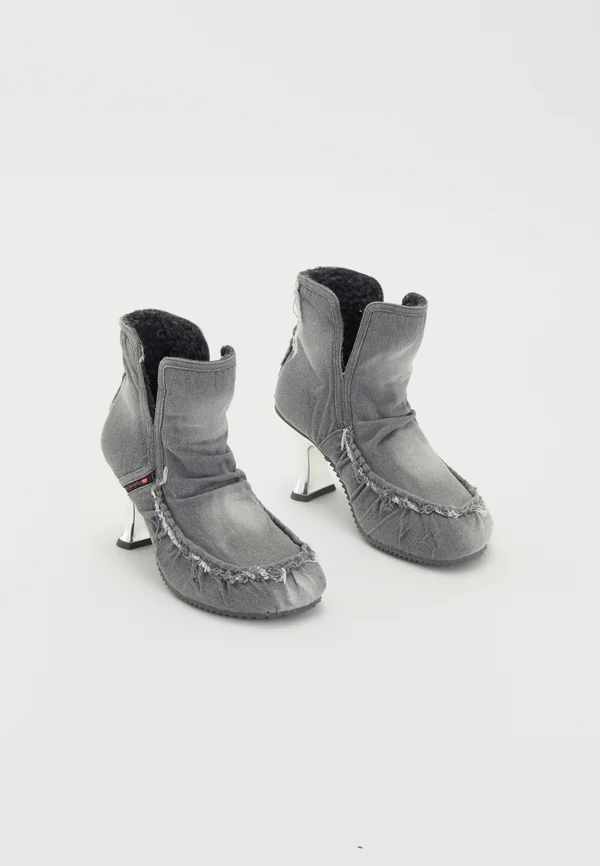D-WOODSTOCK HEEL AB - Snowboot/Winterstiefel - black denim/silver-coloured/cashmere rose